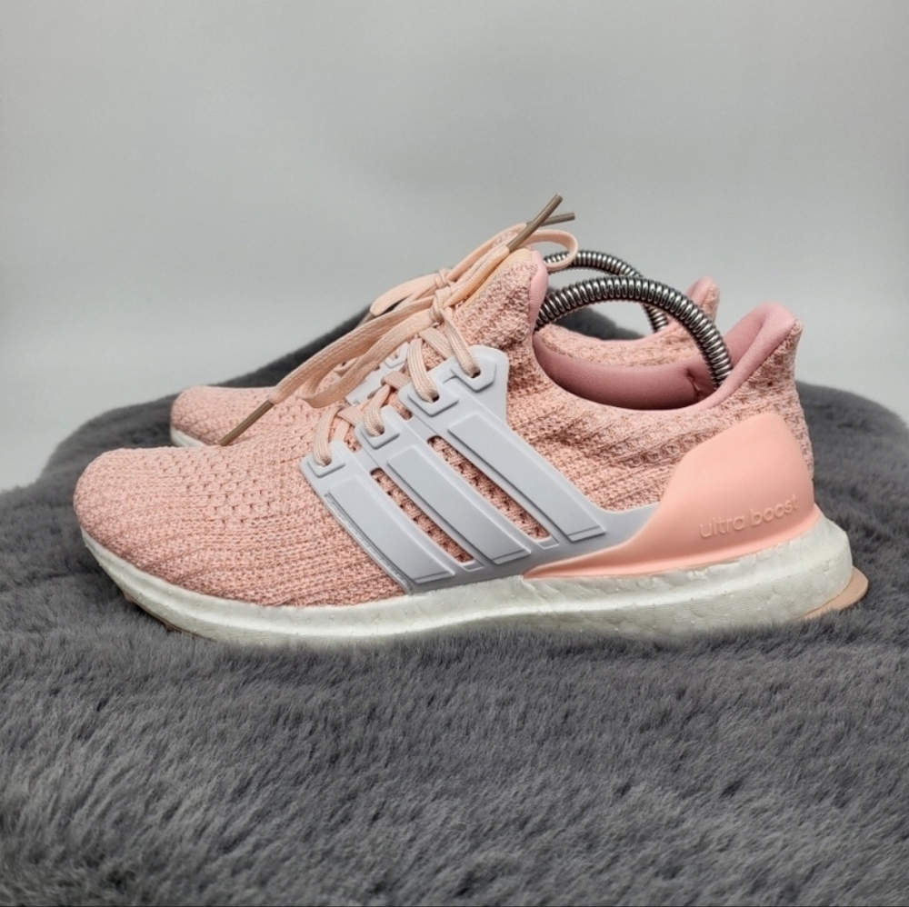 New Adidas UltraBoost 4.0 'Clear Orange' Running Shoes Women's Size 7